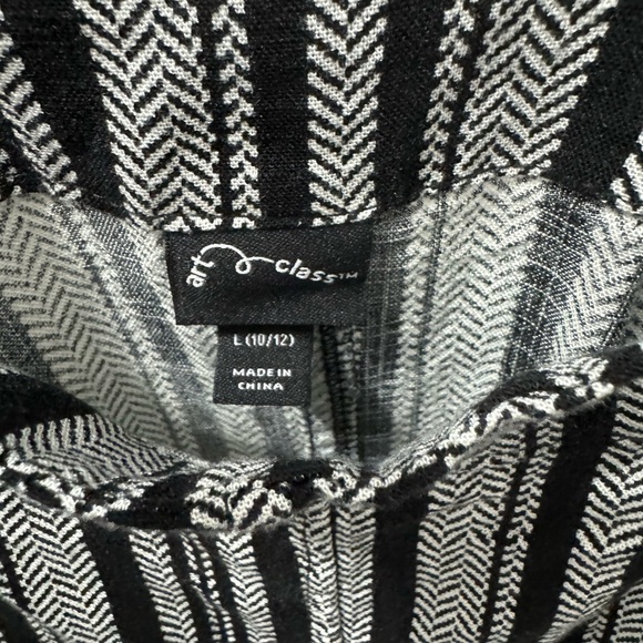 L10/12 Art Class Rompers - Picture 4 of 6